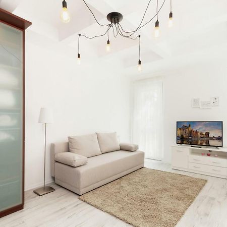 Apartments Gdansk Dworska By Noclegi Renters Экстерьер фото