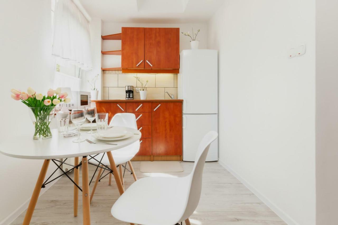 Apartments Gdansk Dworska By Noclegi Renters Экстерьер фото